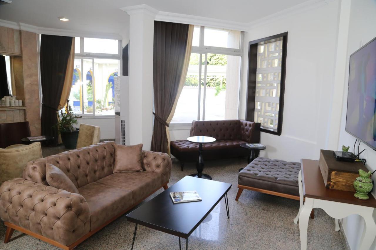 Celebrity Hotel Lapithos  Exterior photo